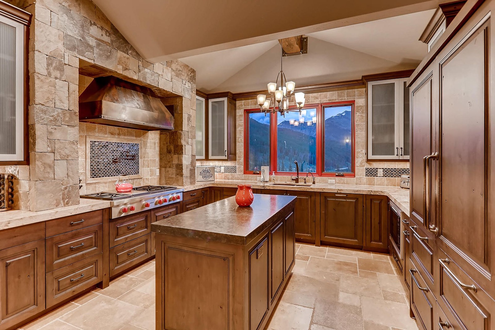 Snow Manor - Image 11