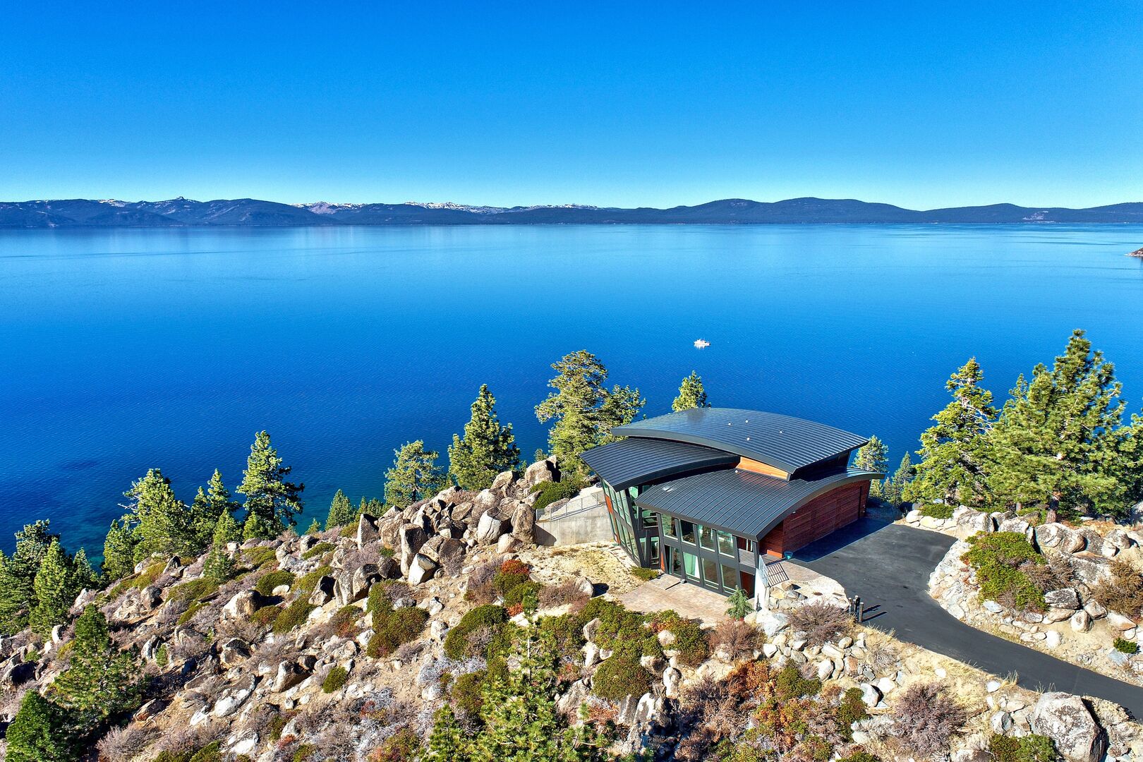 Point Place Home - Image 27