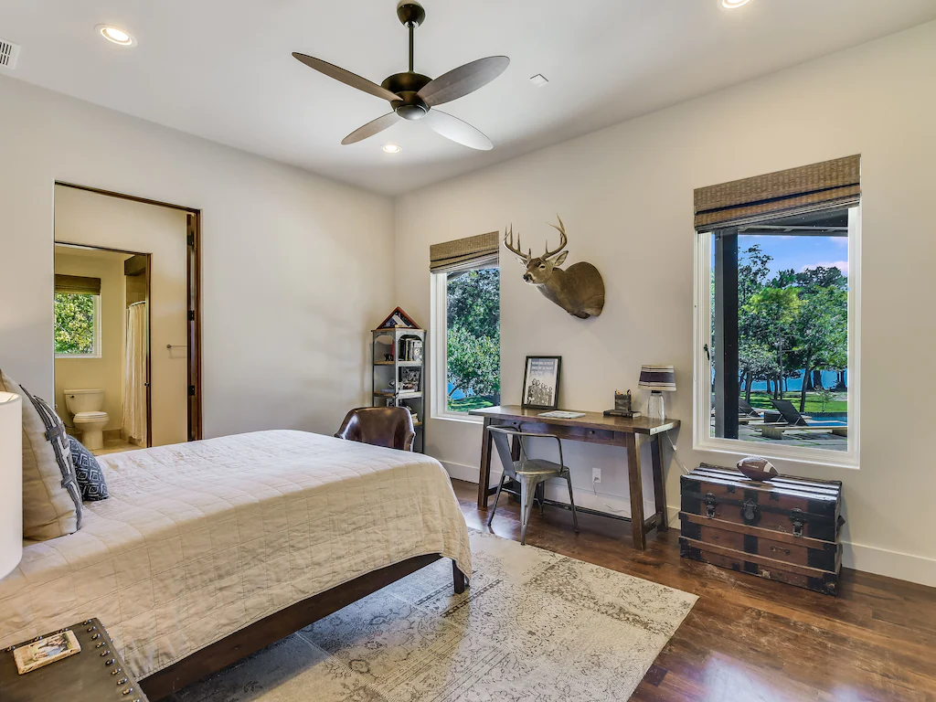 Bluebonnet Villa - Image 24