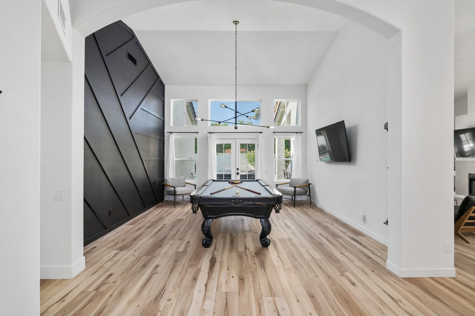 Sandra Place - Image 11