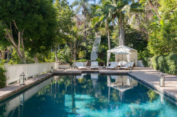 Hillside House - Image 37