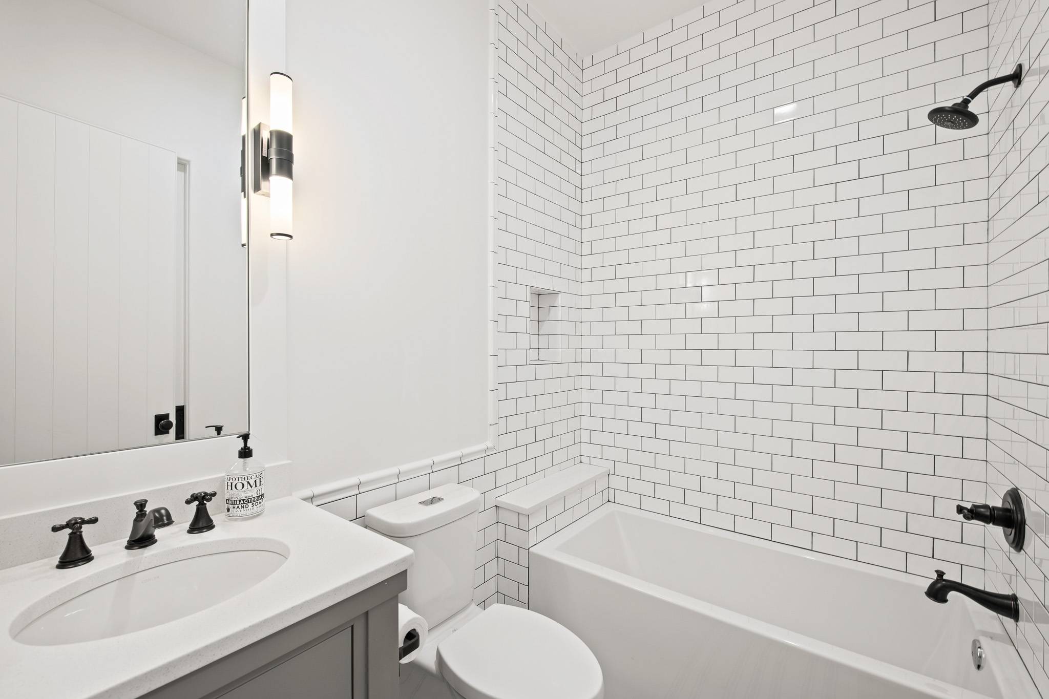 Hamlet Manor - Image 31