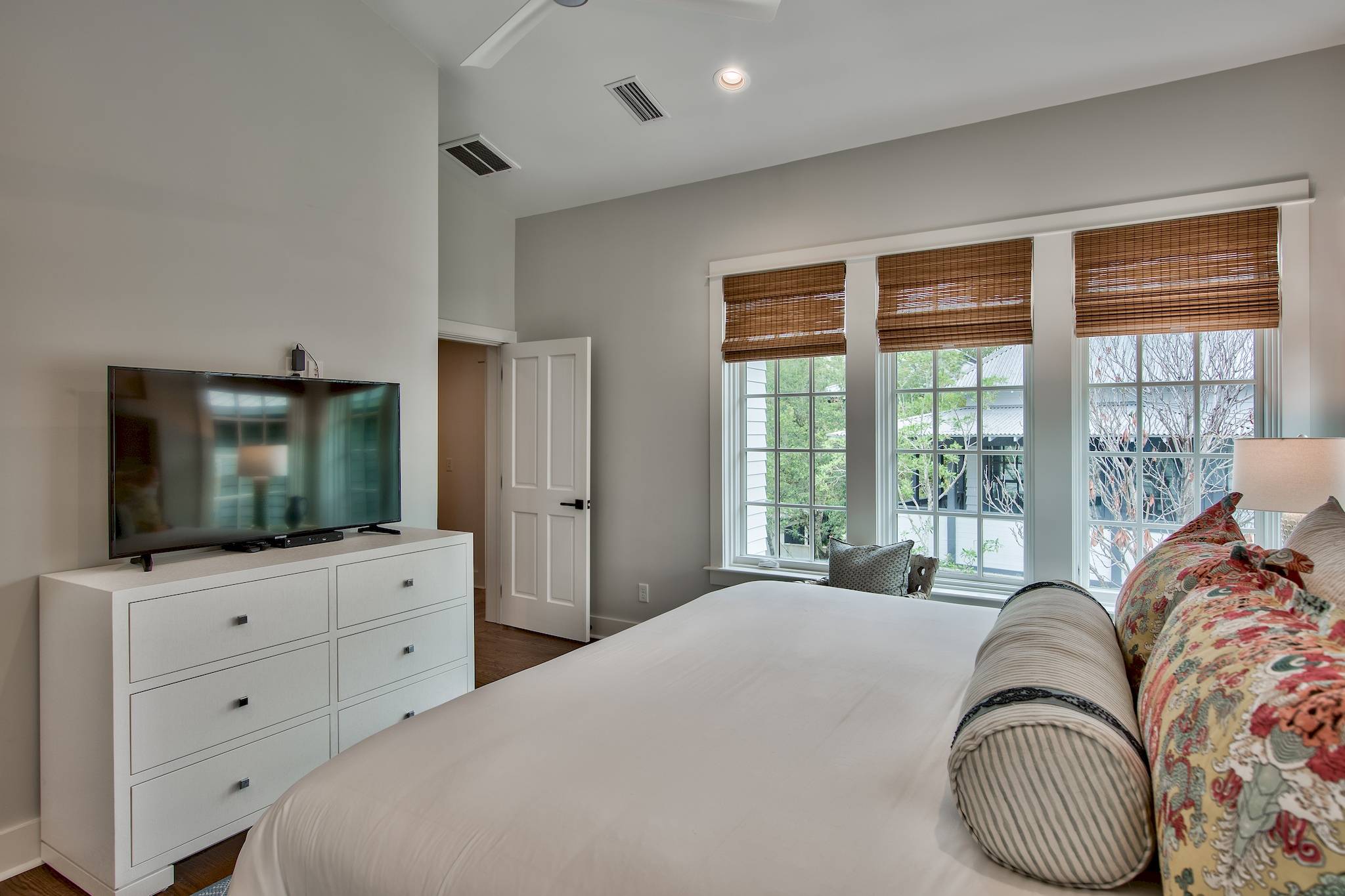 Red Shiner House - Image 21