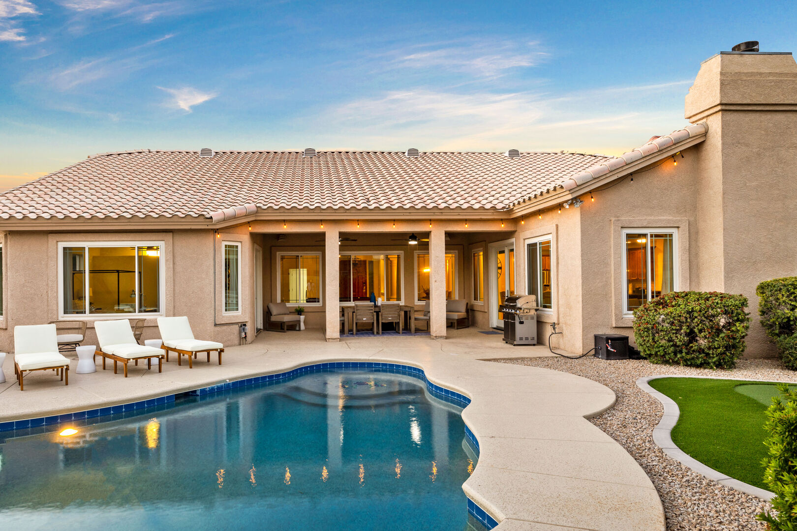 Nisbet House - Image 28