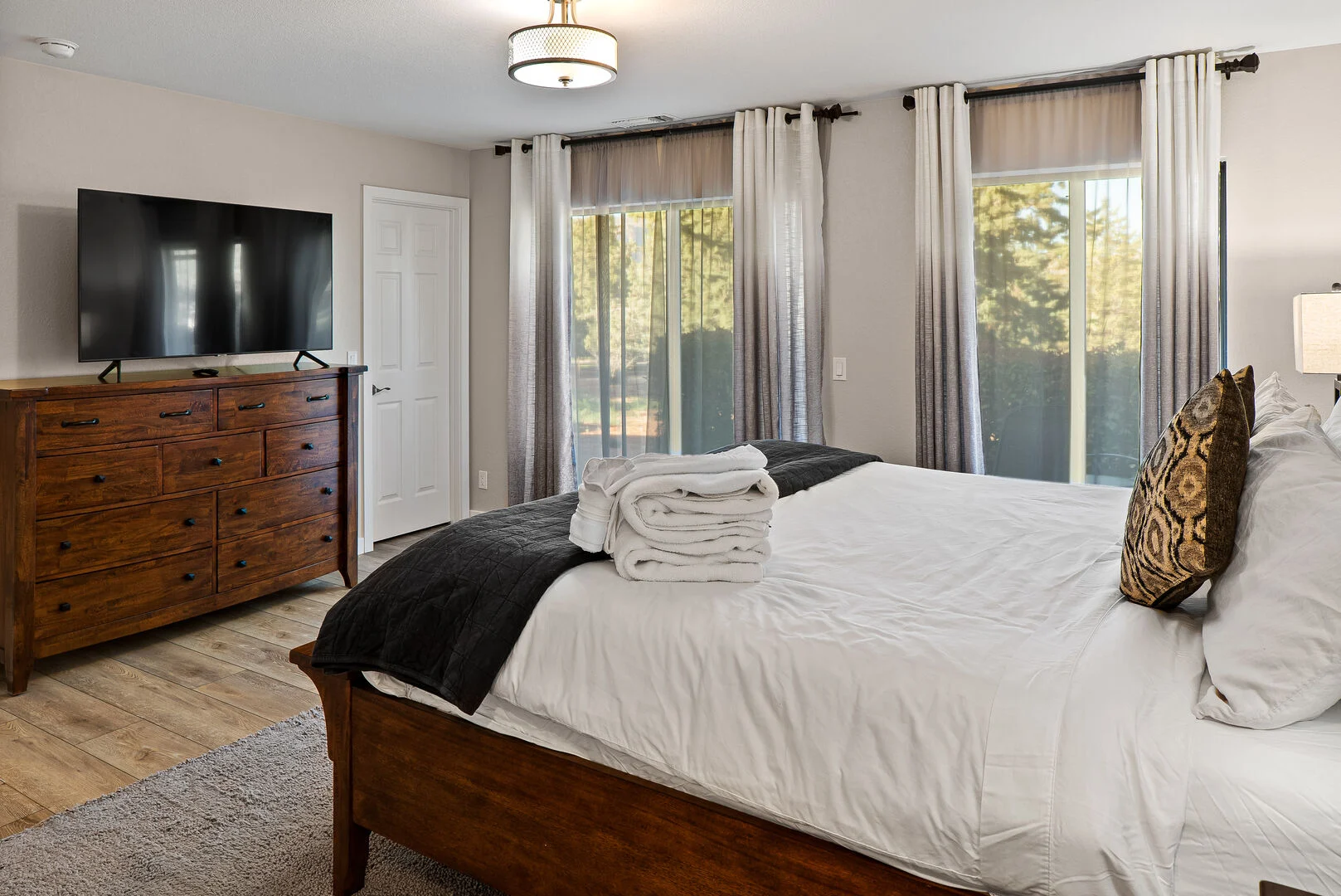 Saddle Peak Home - Image 20