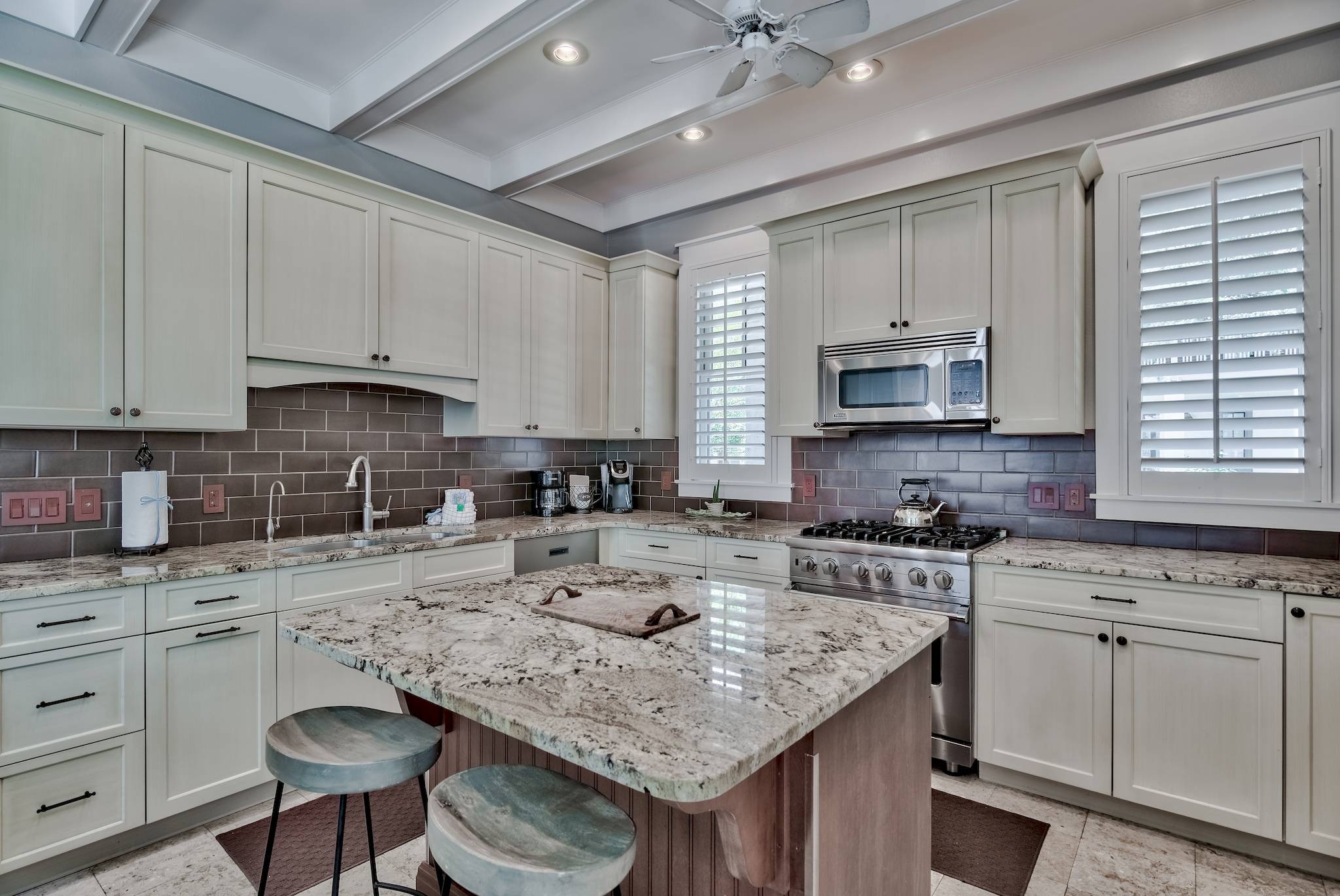 Inez House - Image 7