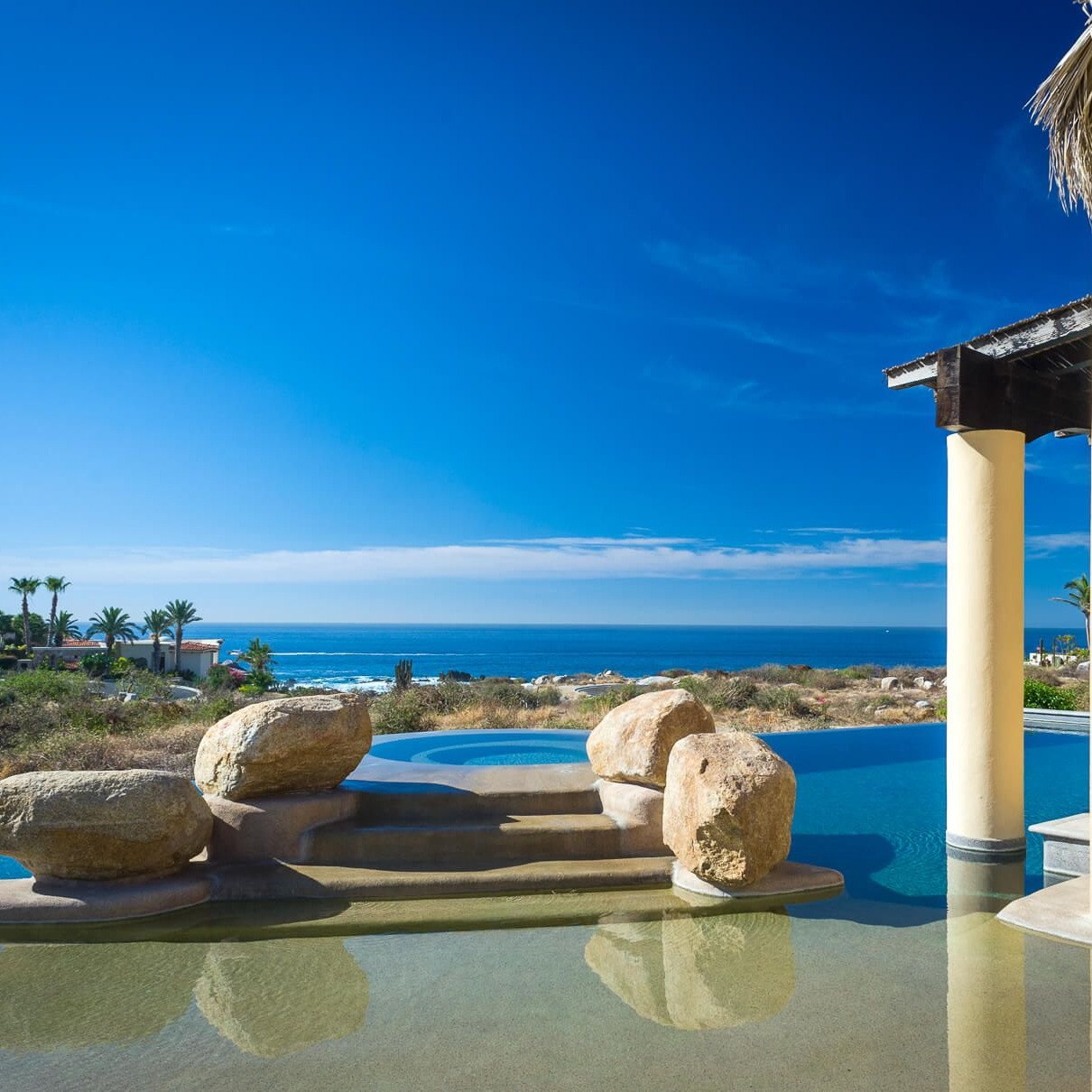 Rosa Amarilla Manor - Image 1