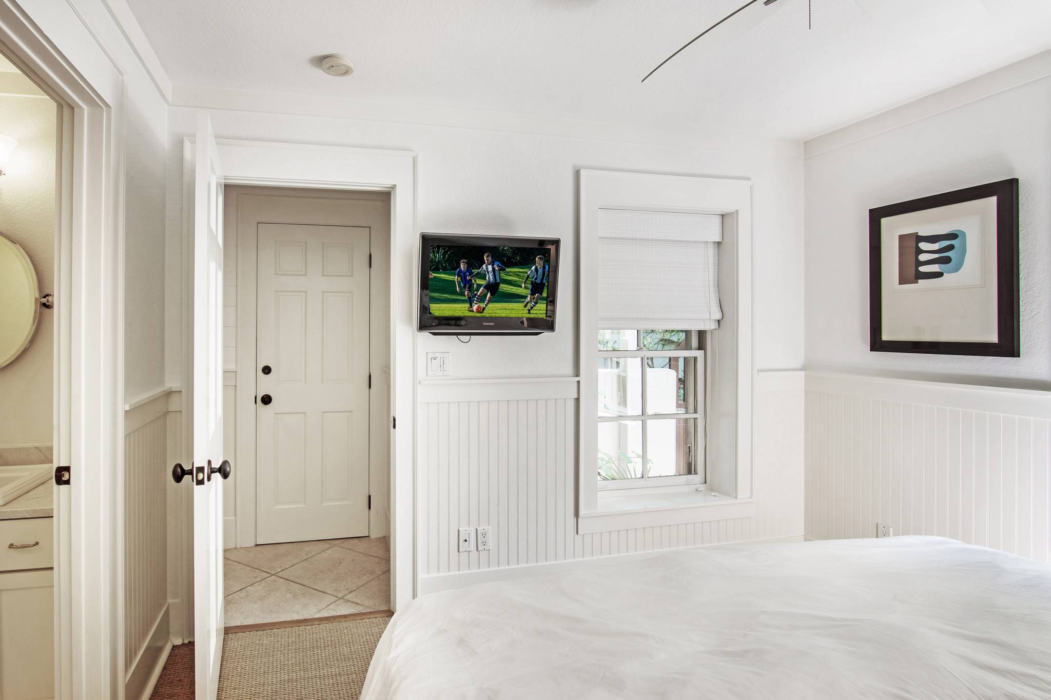 Bluefin House - Image 25