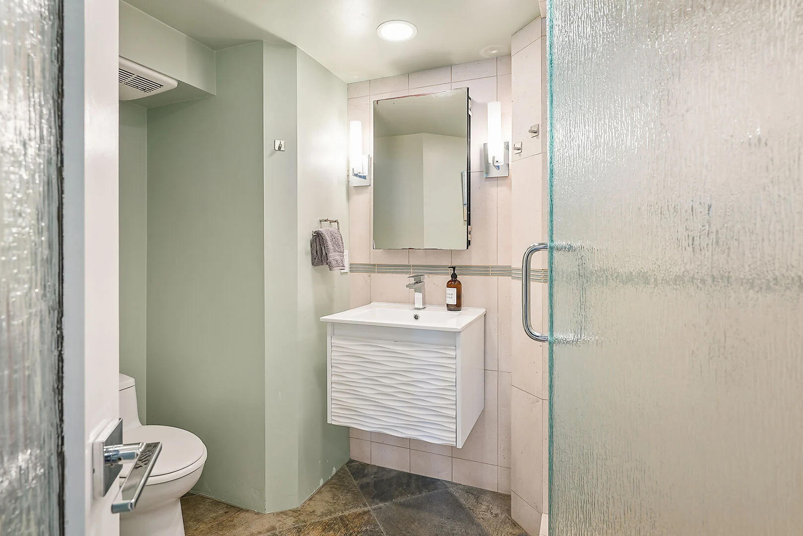 Braun Home - Image 15