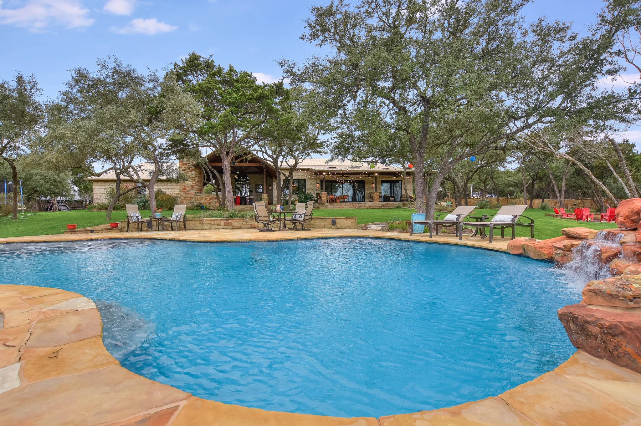 Scrub Oak House - Image 35