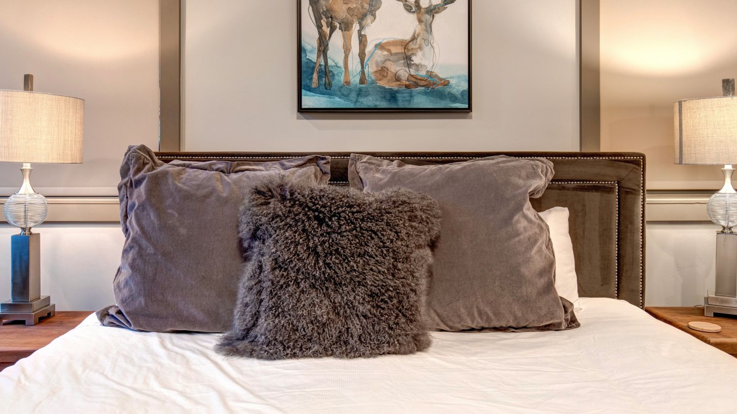 Empire House - Image 12