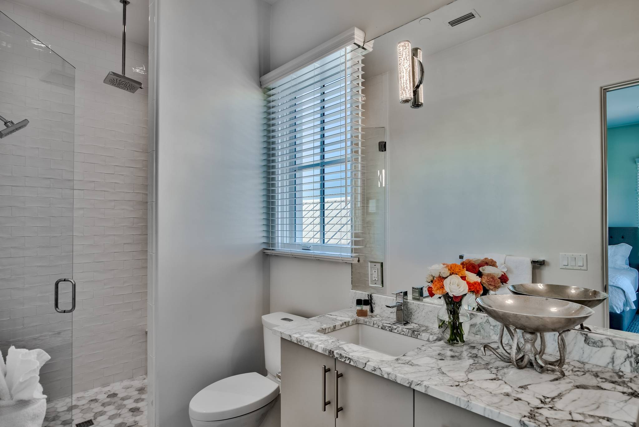 Seastar Manor - Image 34