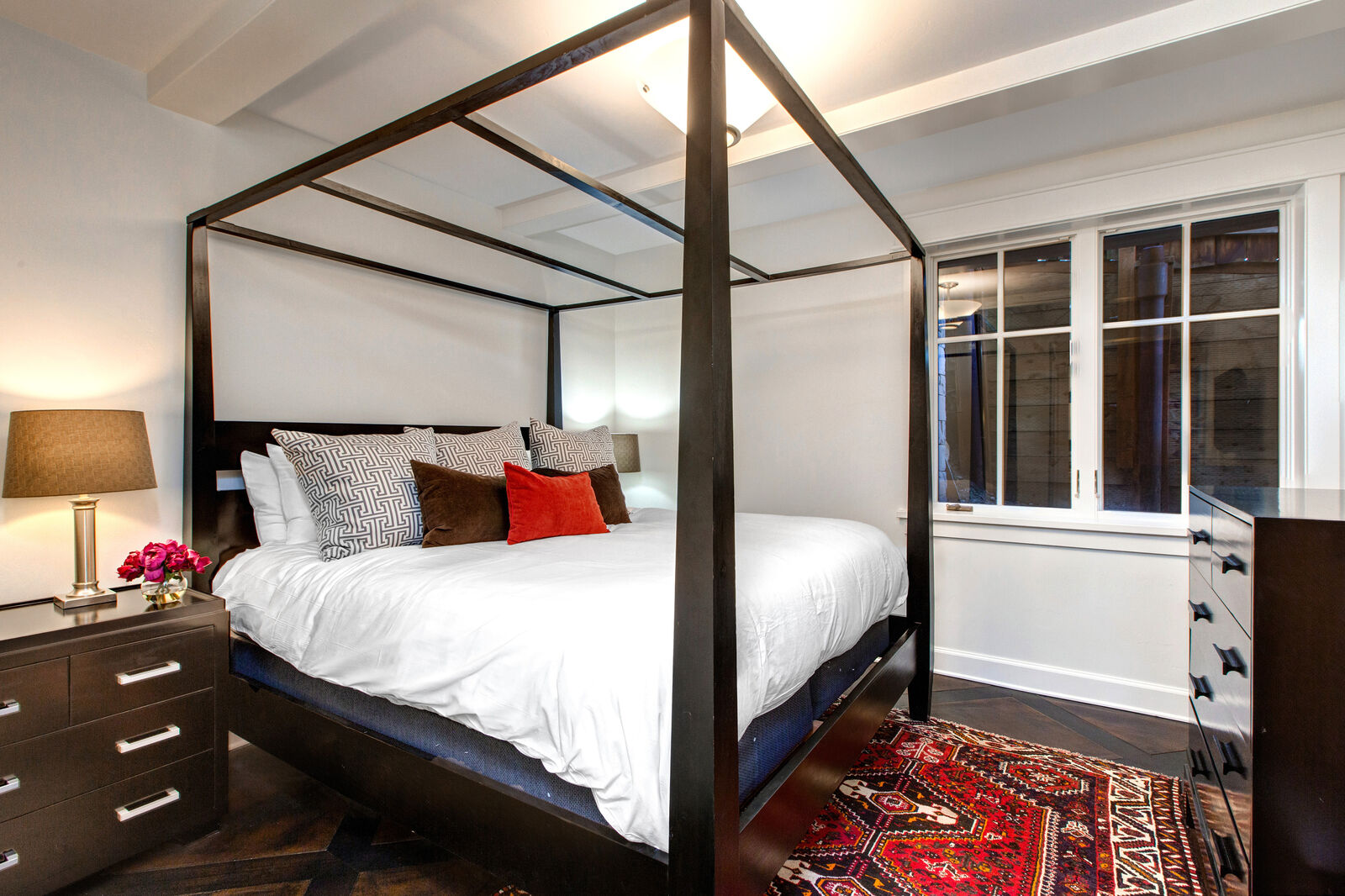 Woodside House - Image 36