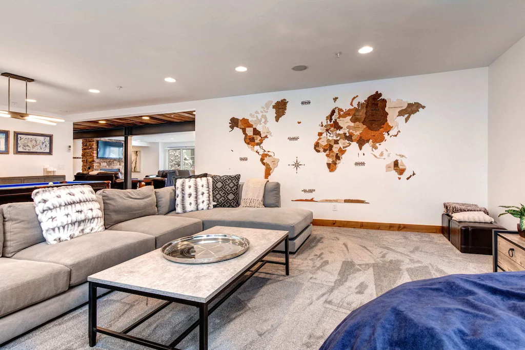 Warnick Manor - Image 11