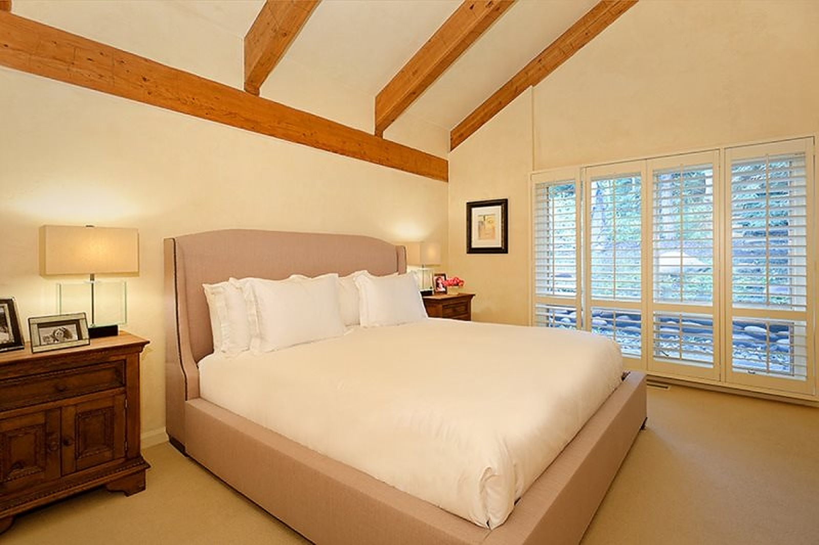 Forest Villa - Image 13