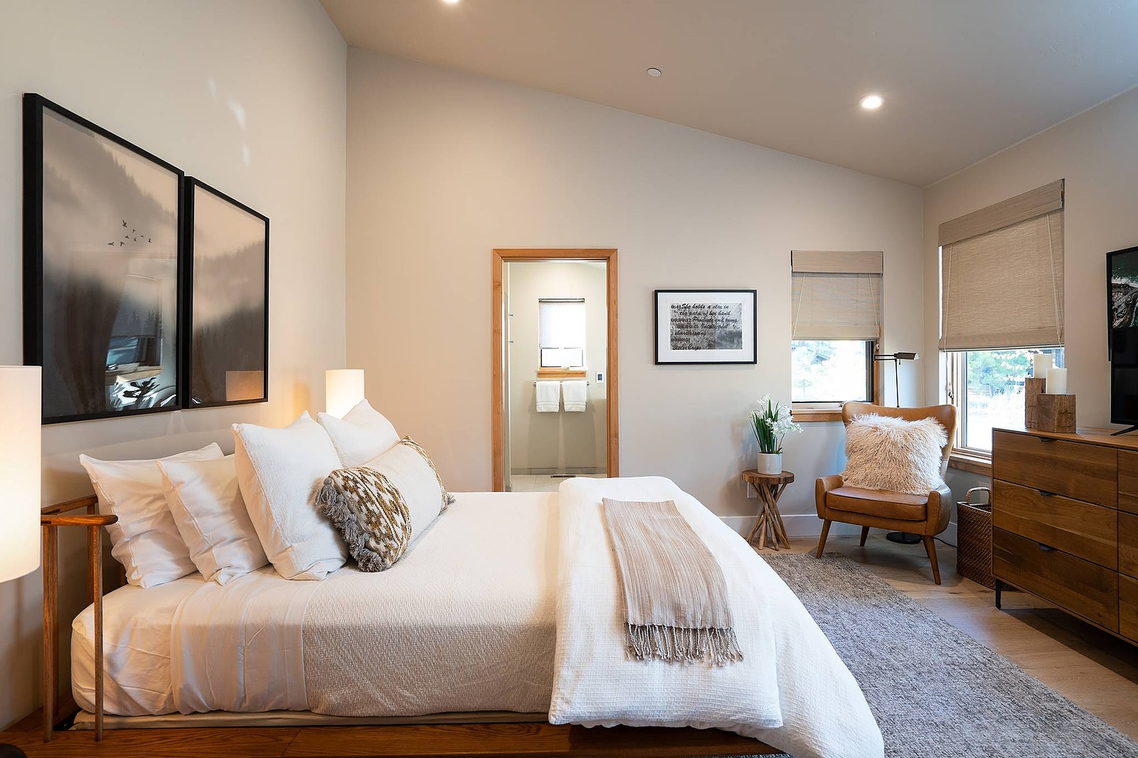 Wood House - Image 18