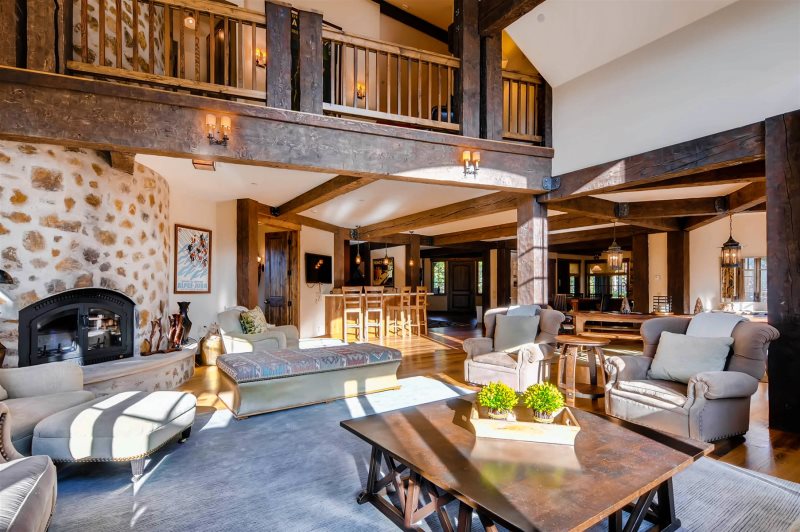 Peerless Manor - Image 6