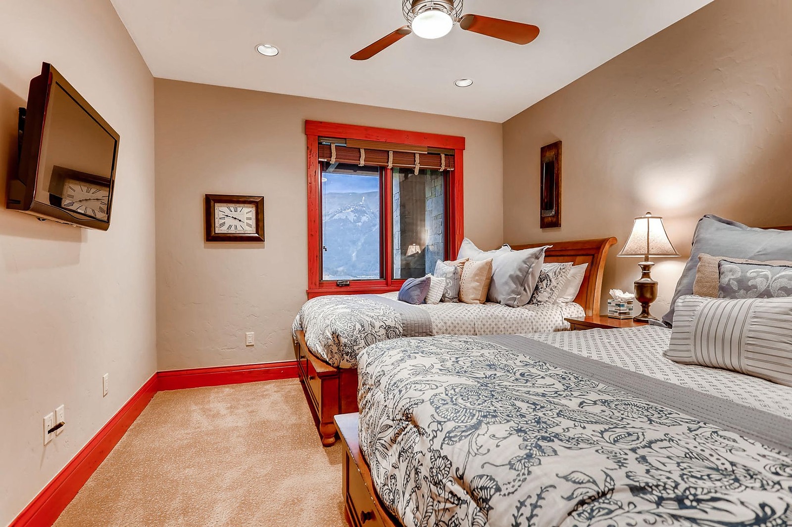 Snow Manor - Image 31