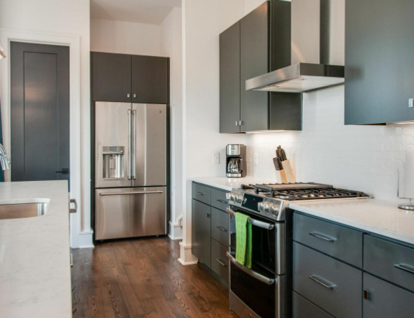 Grant Home - Image 5