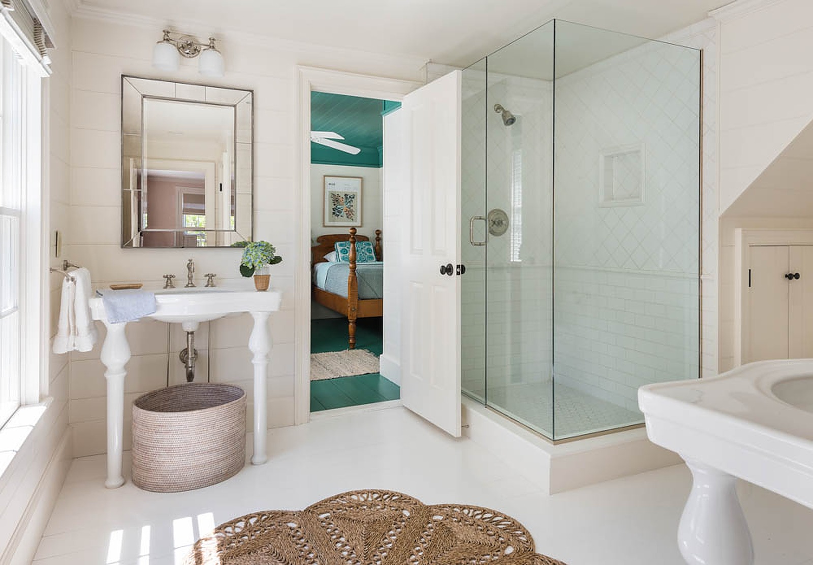 Winter House - Image 14