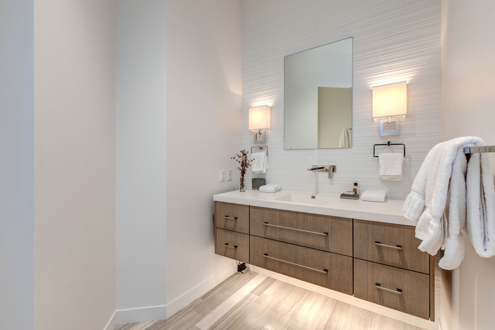 Main Home - Image 41