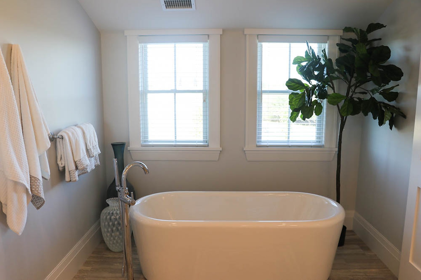 Madaket Manor - Image 14