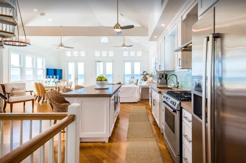 Seaside Manor - Image 8