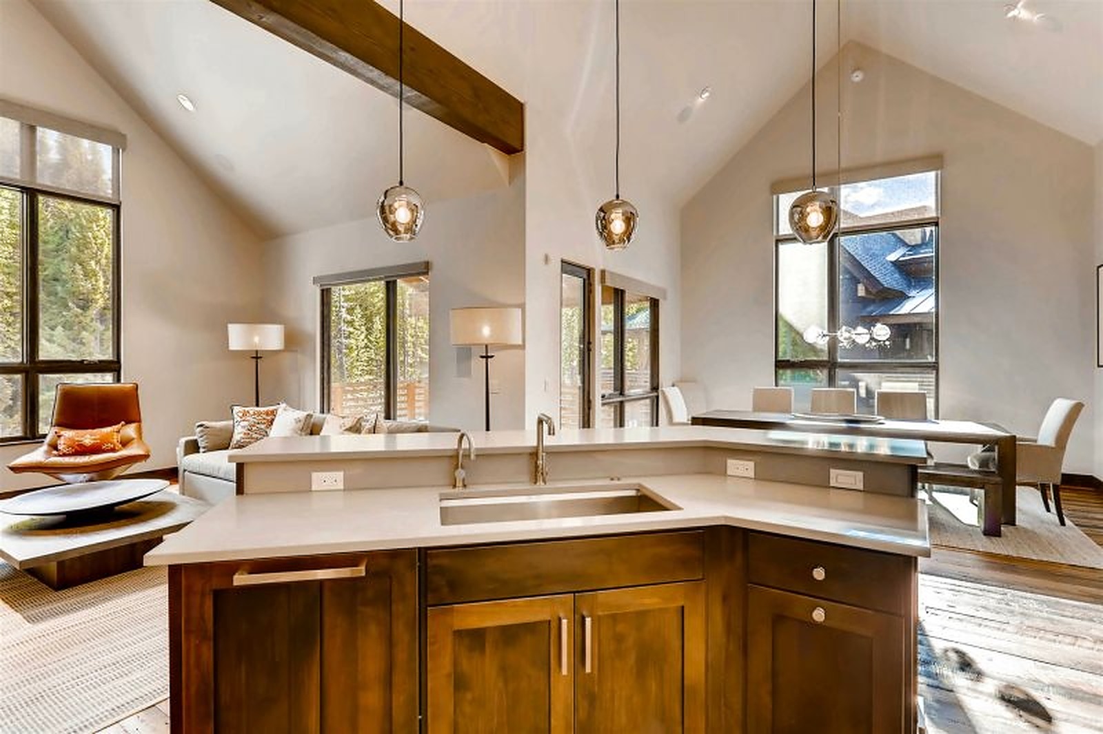 River House - Image 7