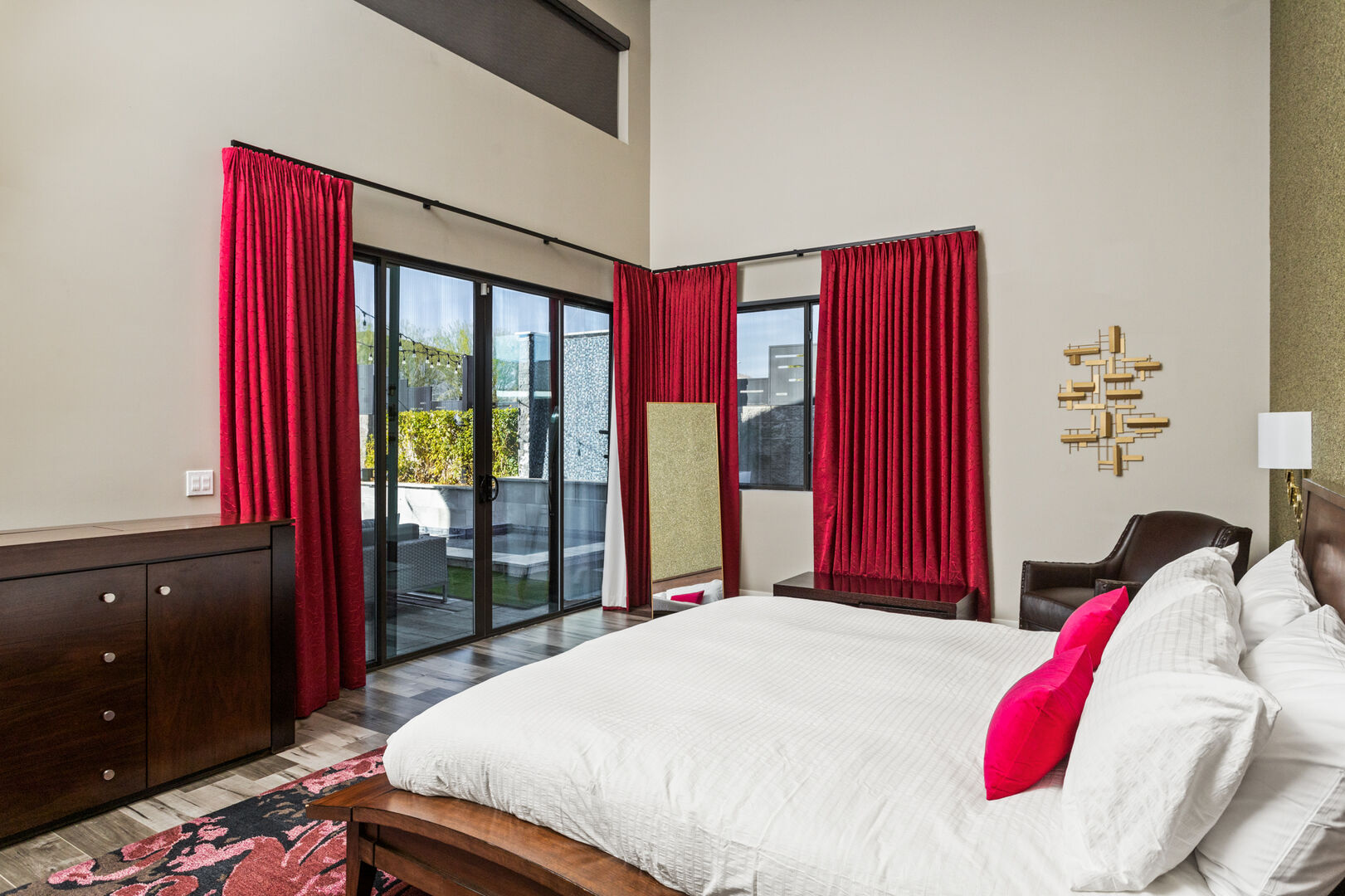 Camelback House - Image 18