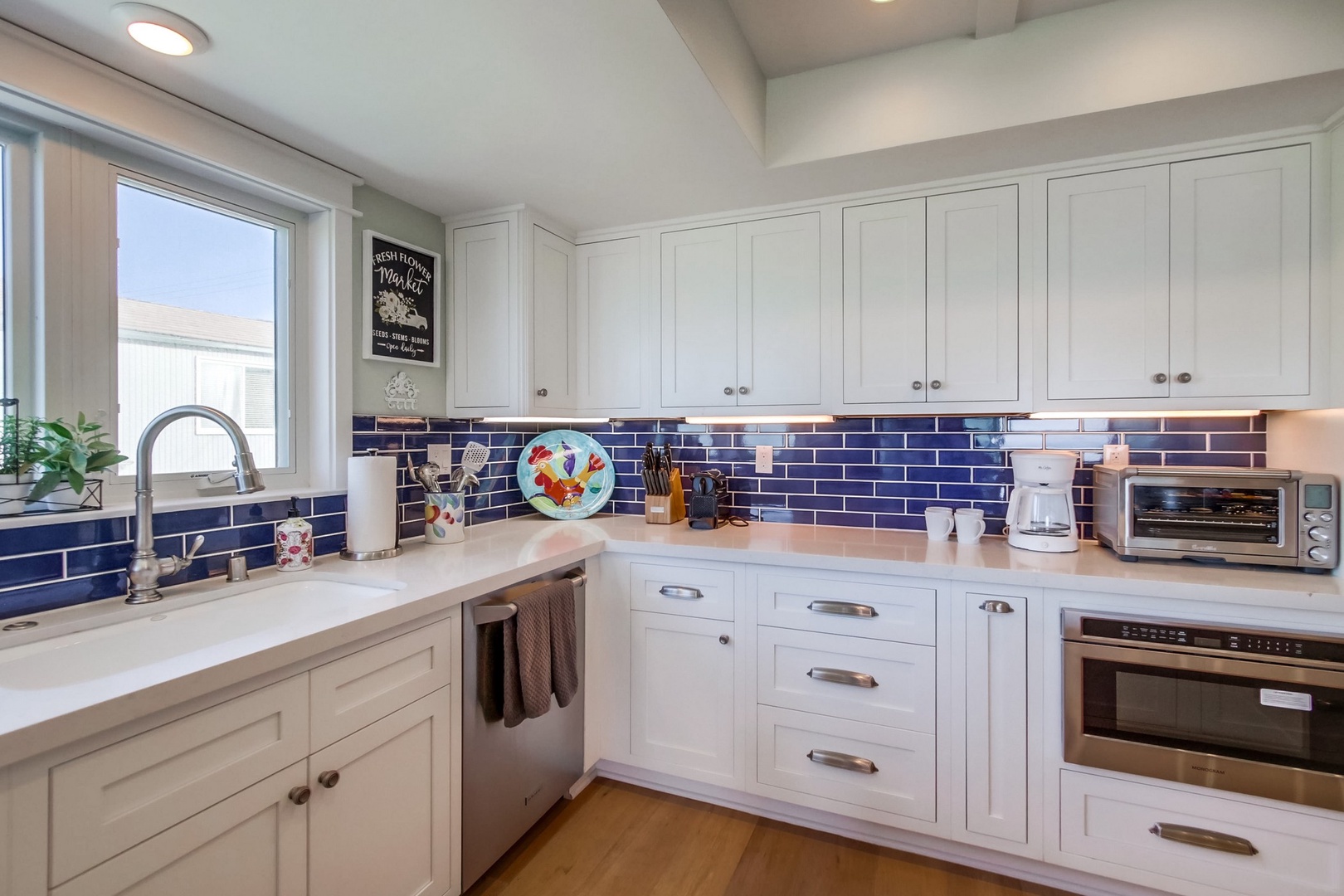 Peony House - Image 13