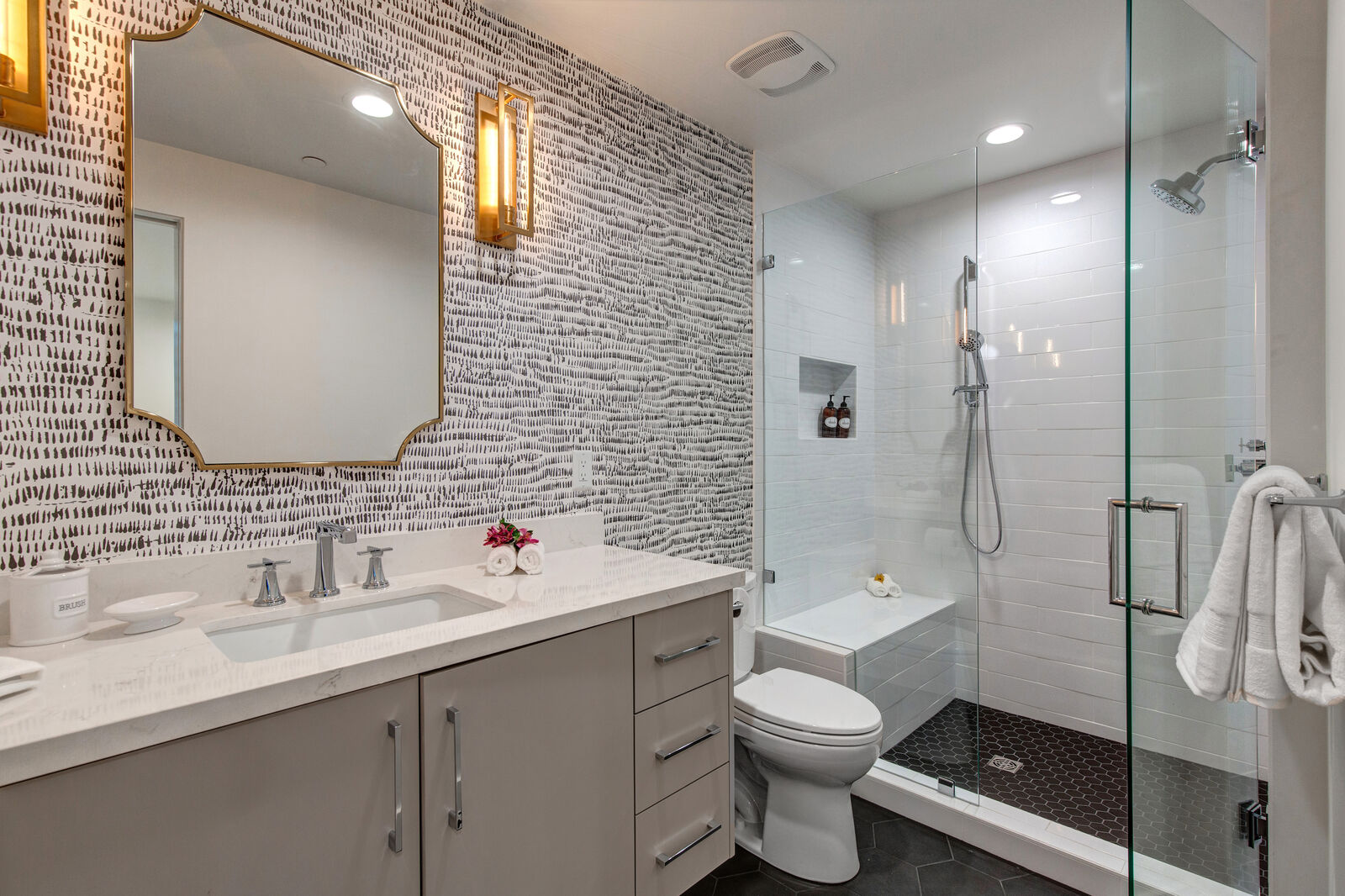 Lowell House - Image 31