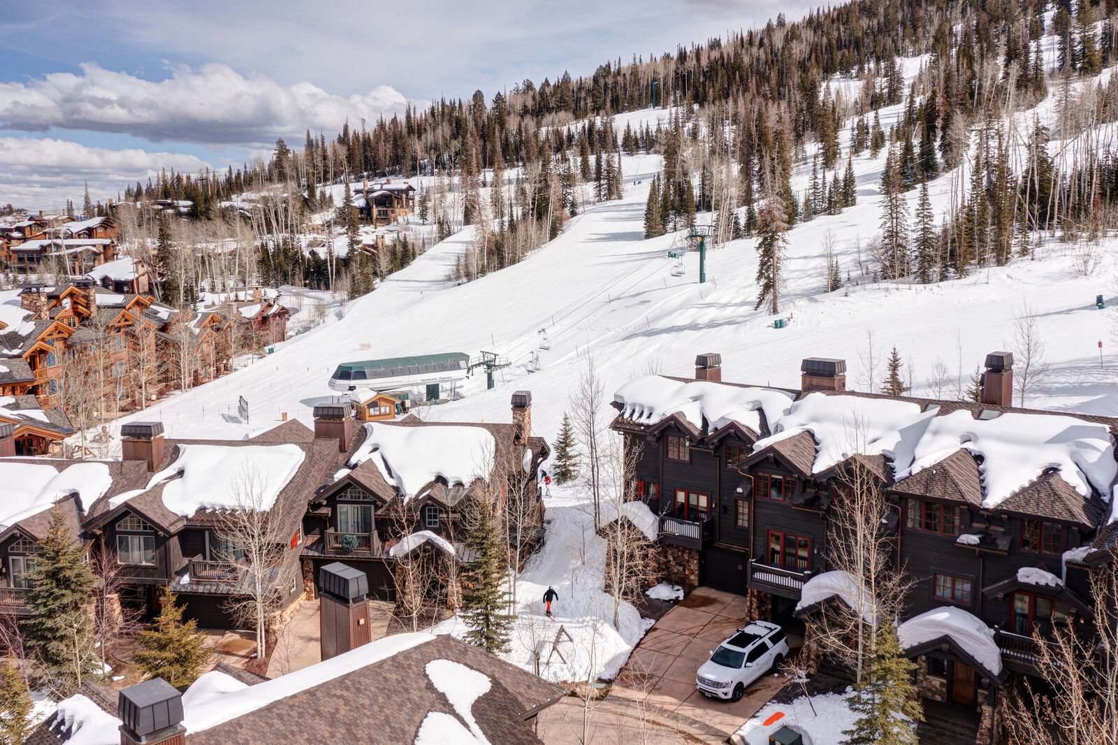 Star House - Image 55