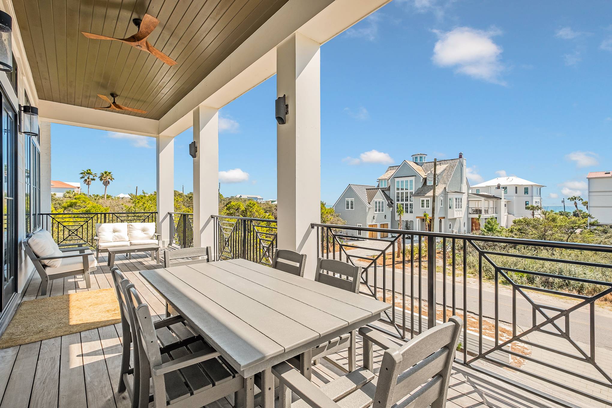 Lantern Manor - Image 29