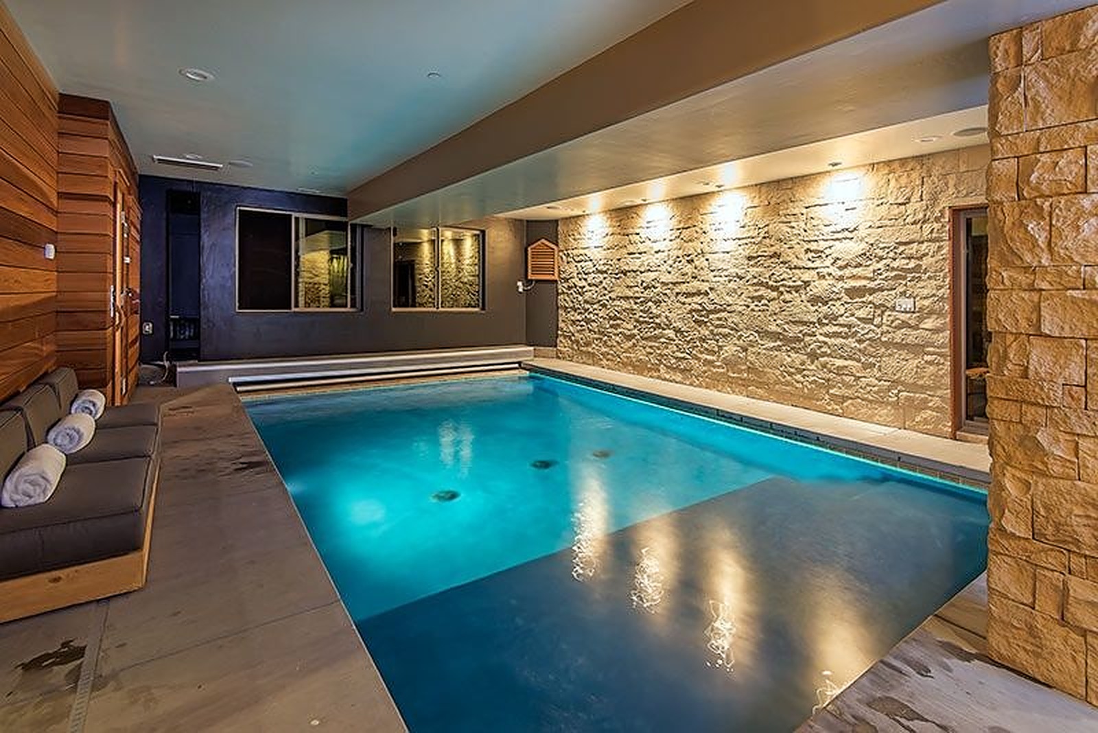 Saddle Manor - Image 62