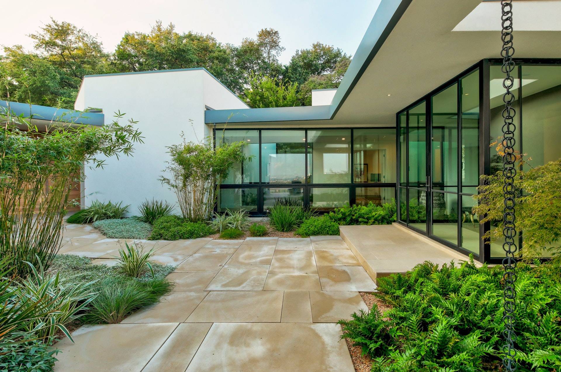 Leon Home - Image 47