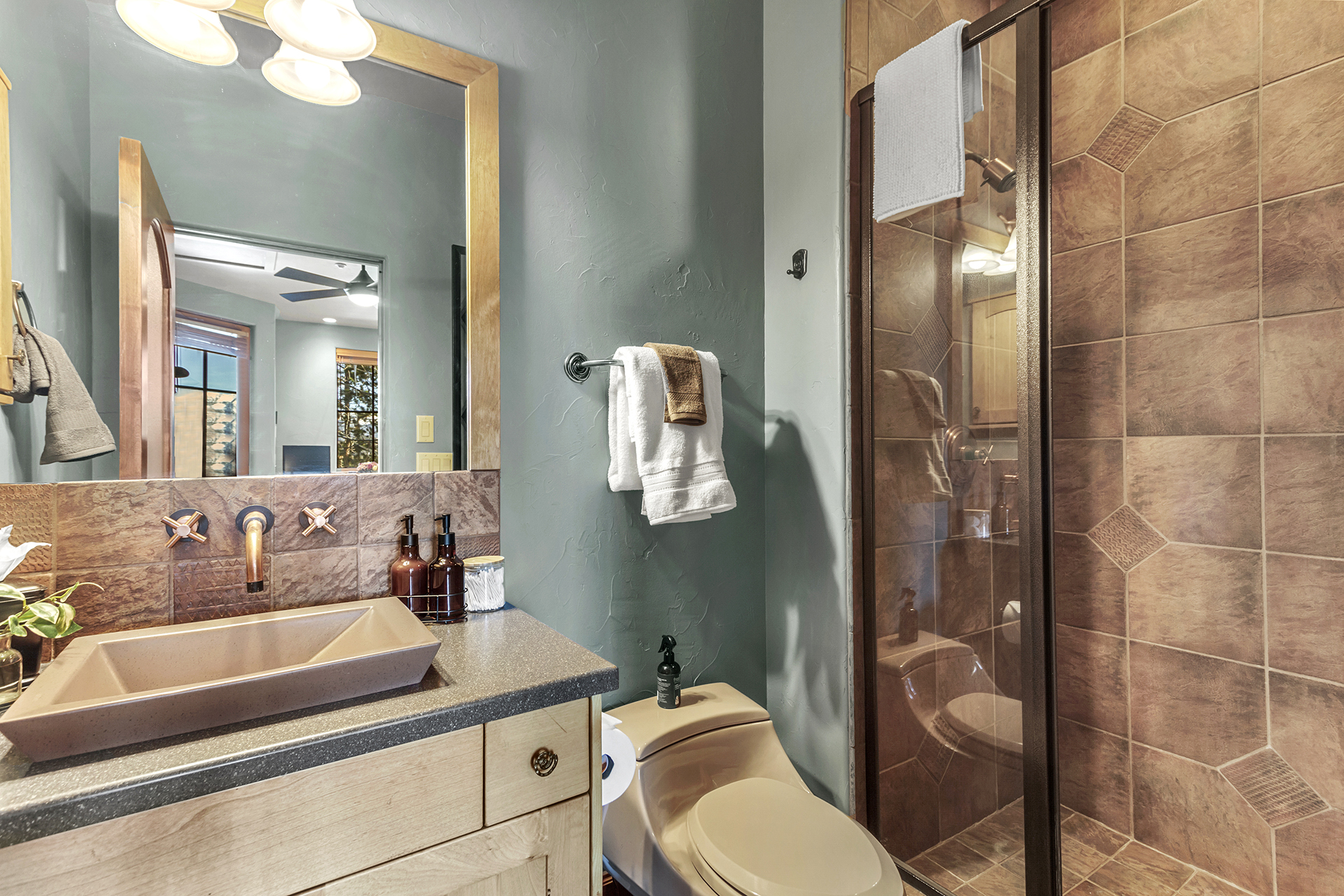 Star Mountain Lodge - Image 50