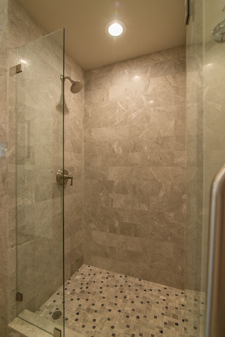 Hemlock House - Image 15