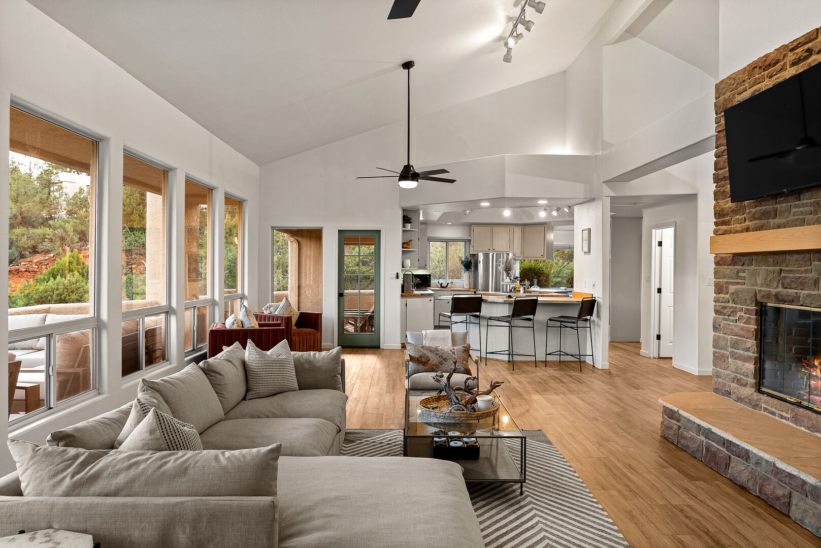 Munds Home - Image 11