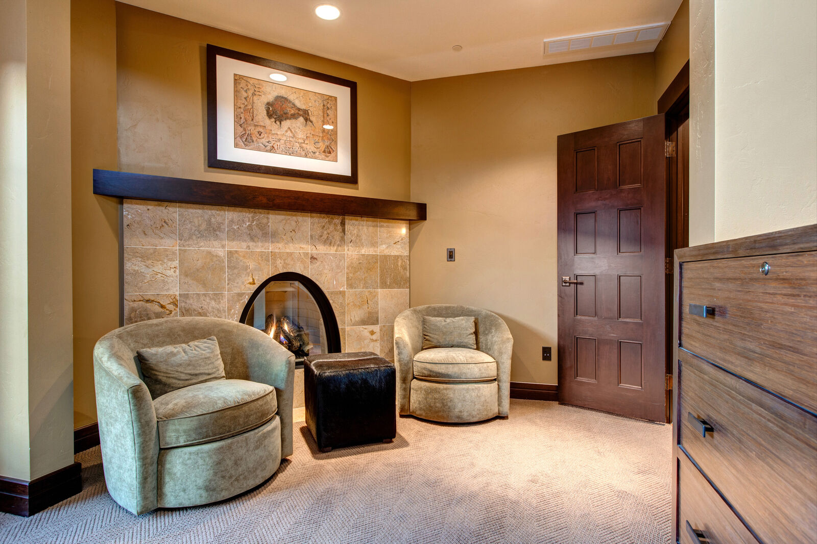 Peak Home - Image 16