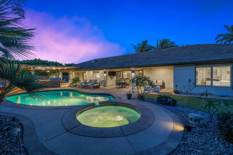 Cove House - Image 49