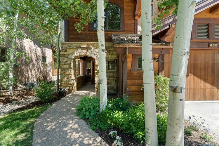 Berg Manor - Image 3