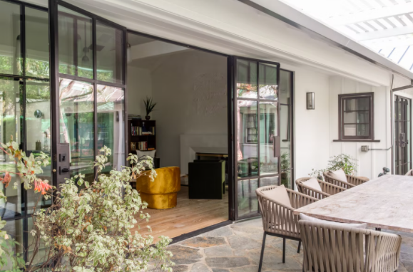 Honeysuckle House - Image 66