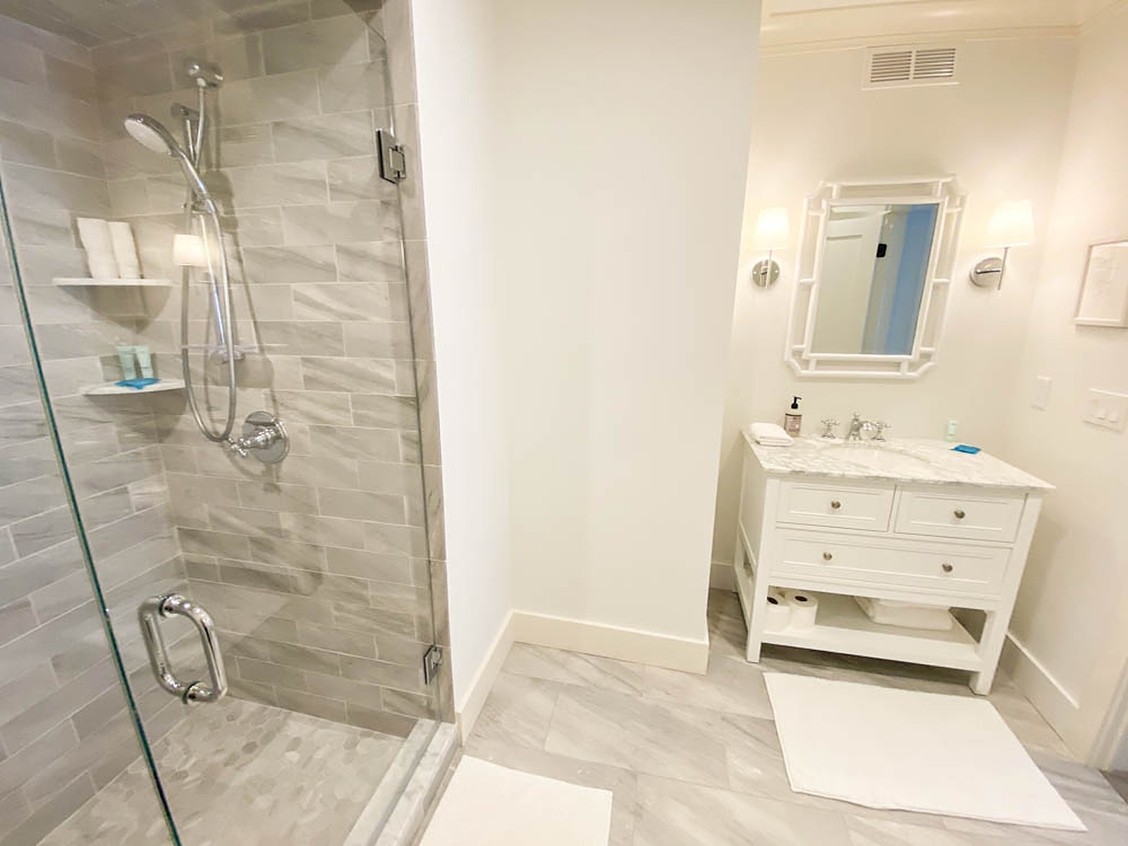 Pine Place - Image 24