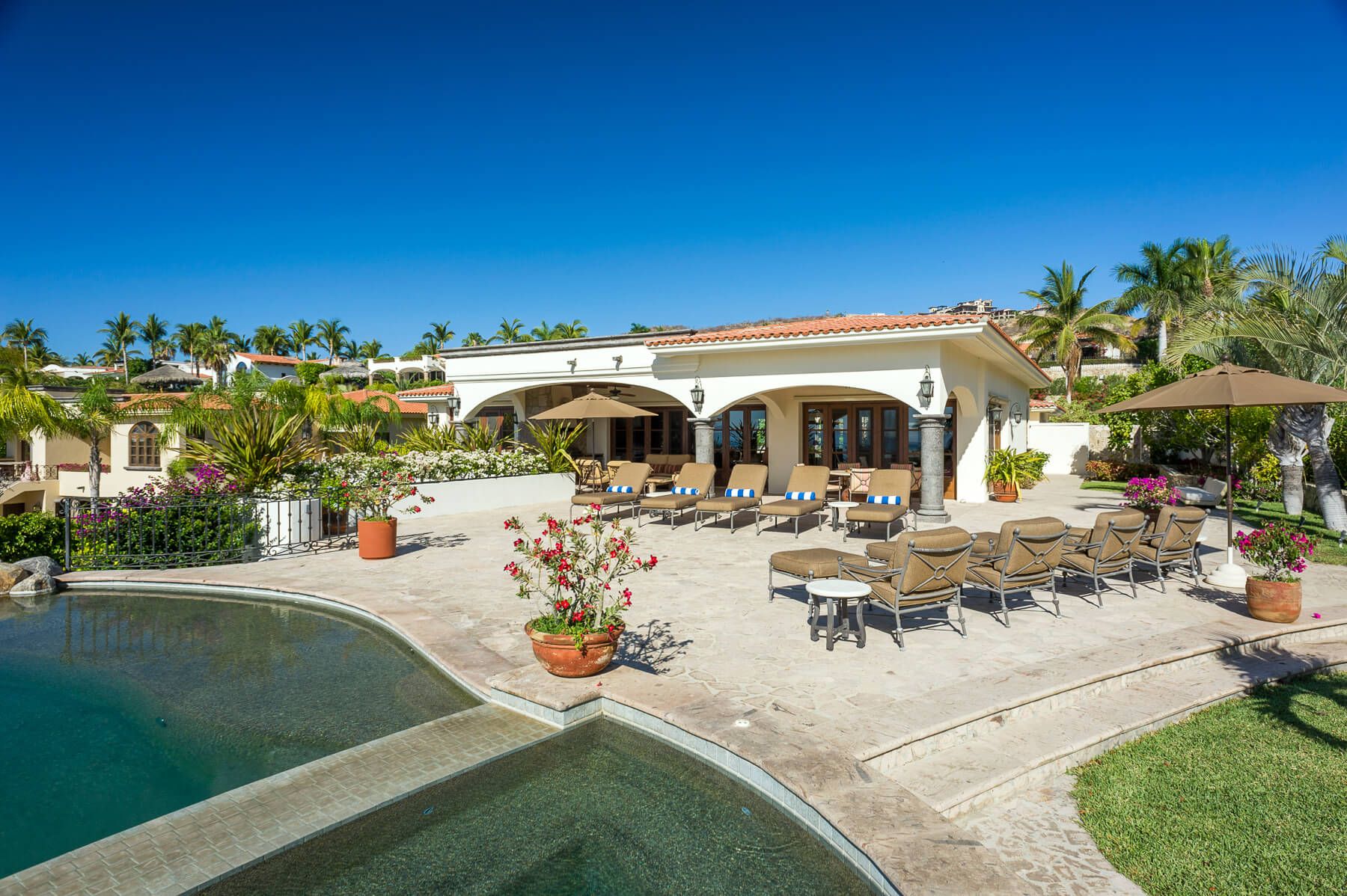 Mariposa Place - Image 23