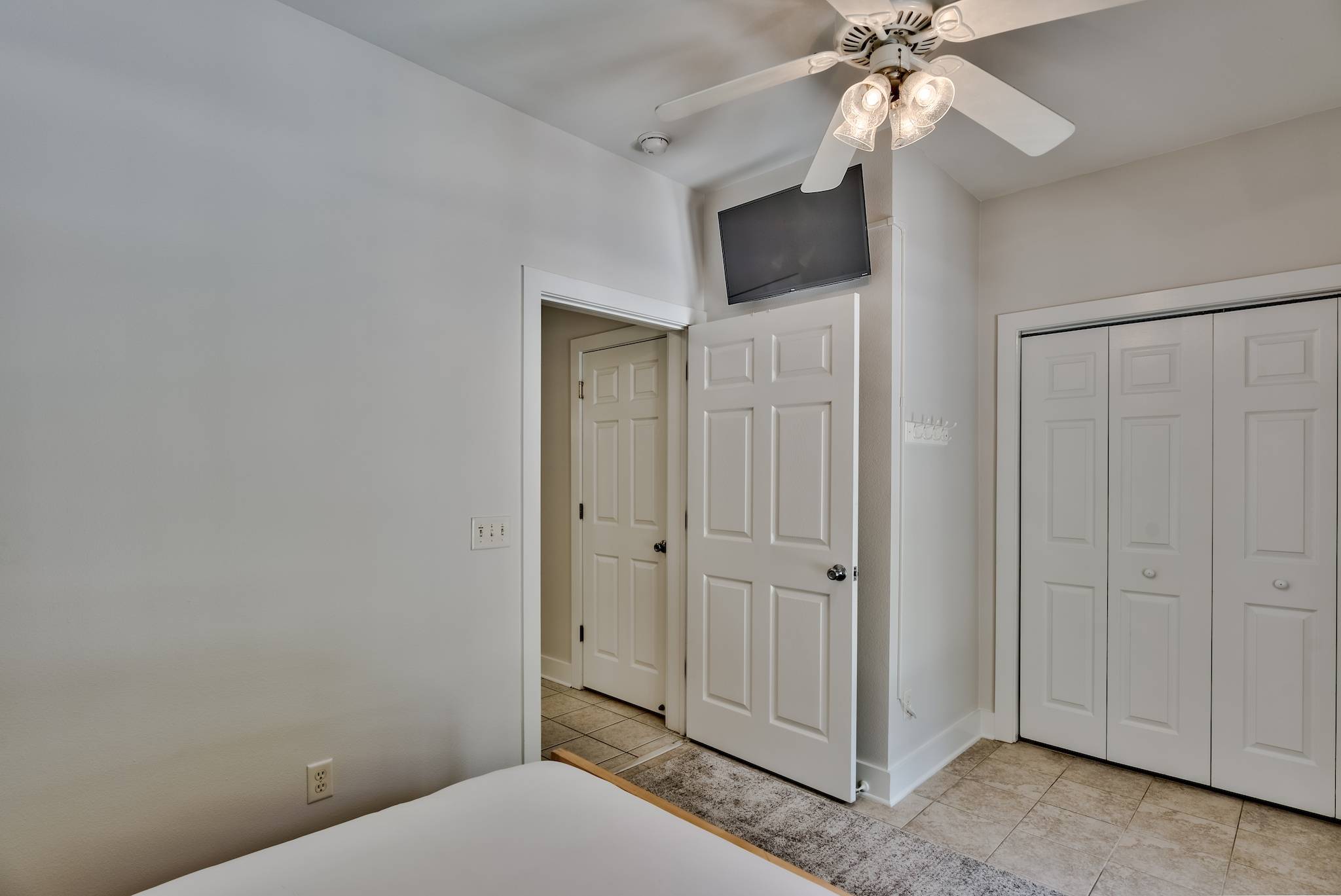 Sandfish House - Image 16