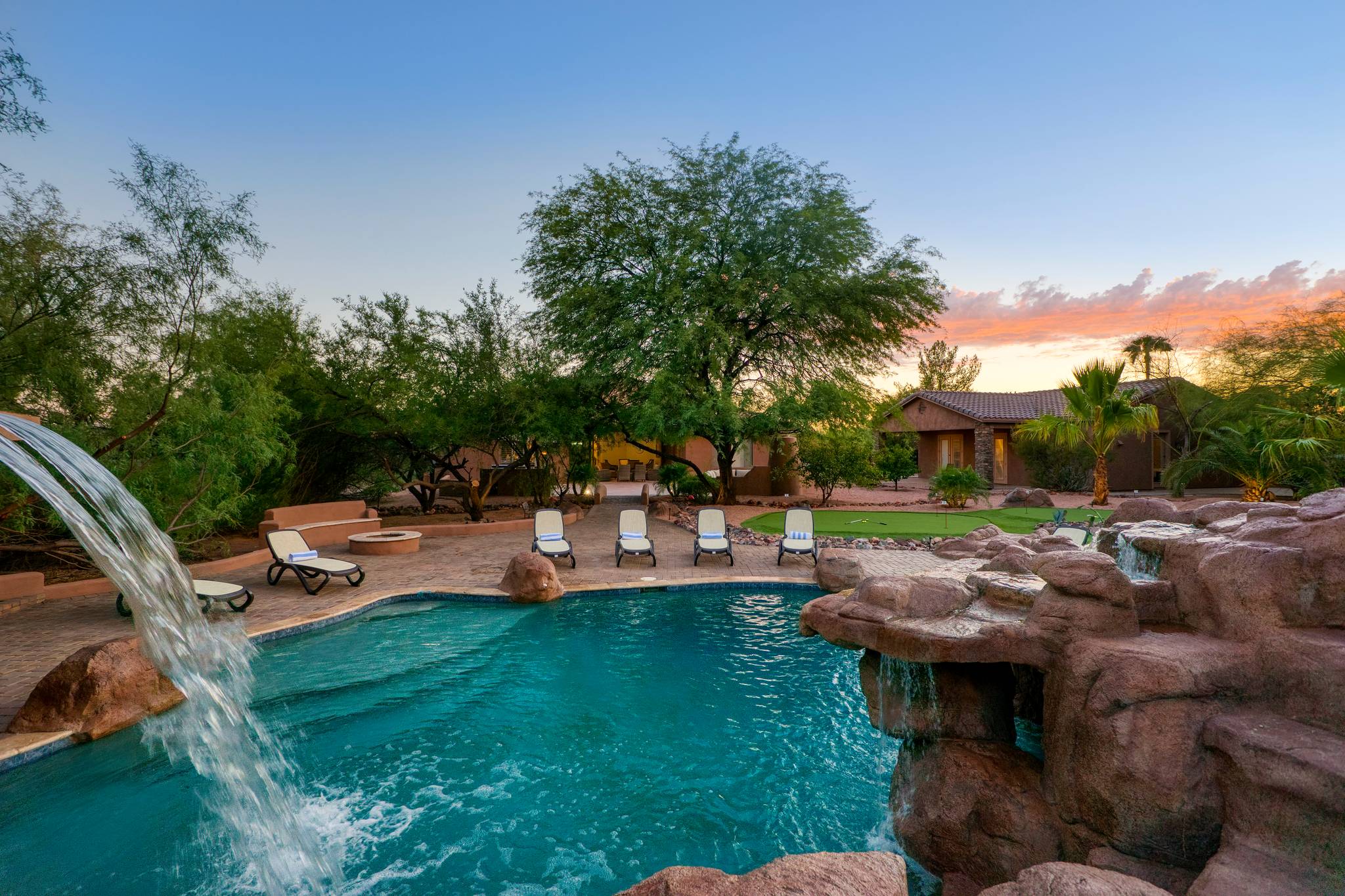 Gary Manor - Image 2