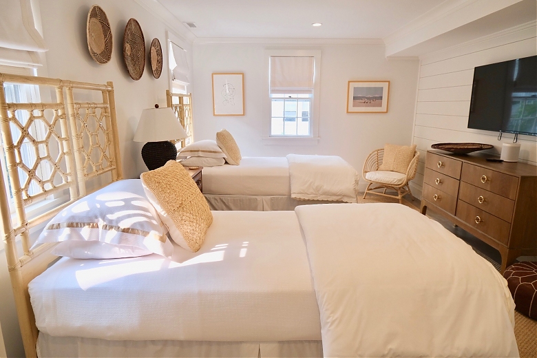 Pine Place - Image 18