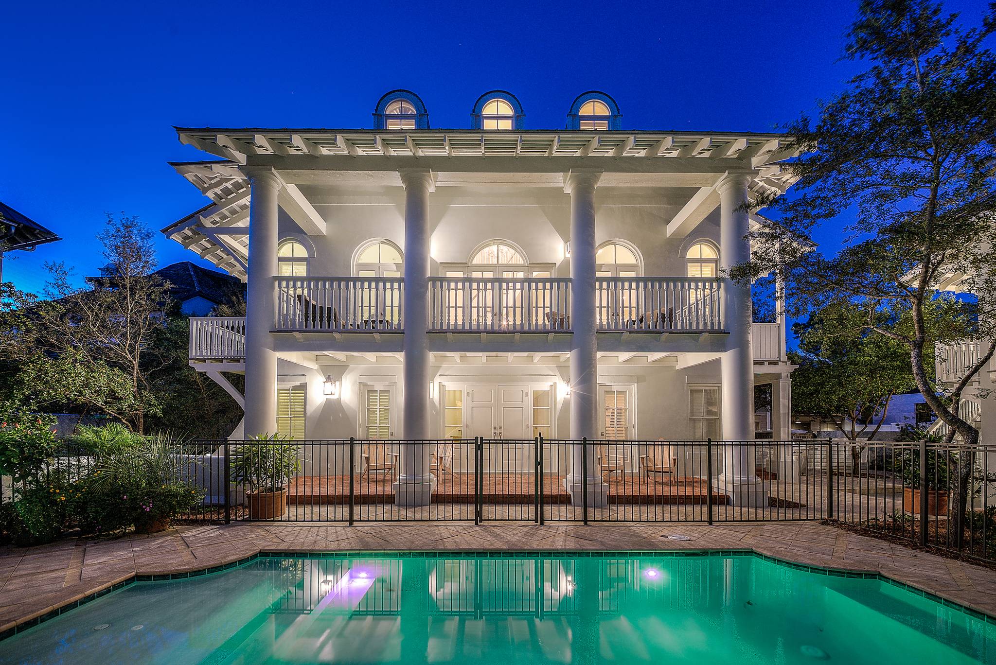 Blue Fish Home - Image 25