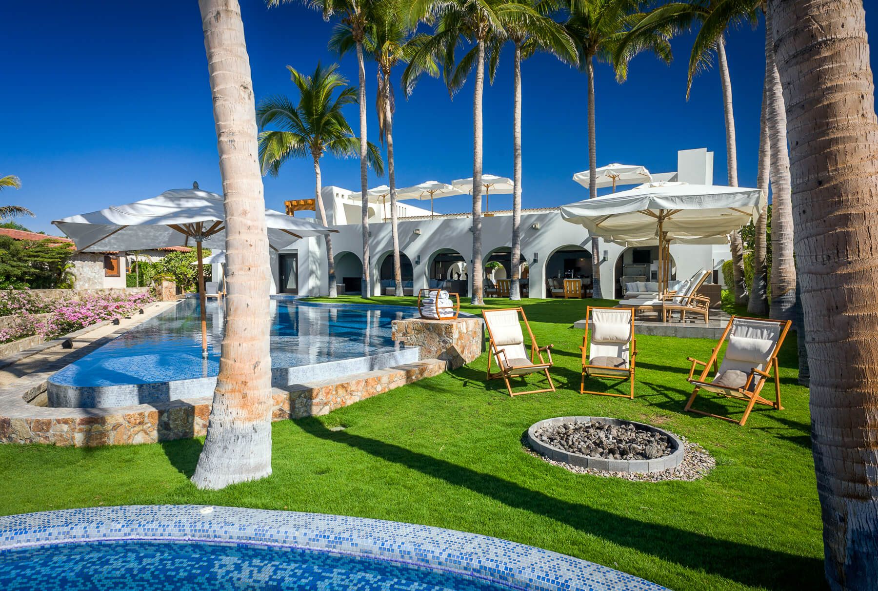 Blue Fan Palm Manor - Image 27