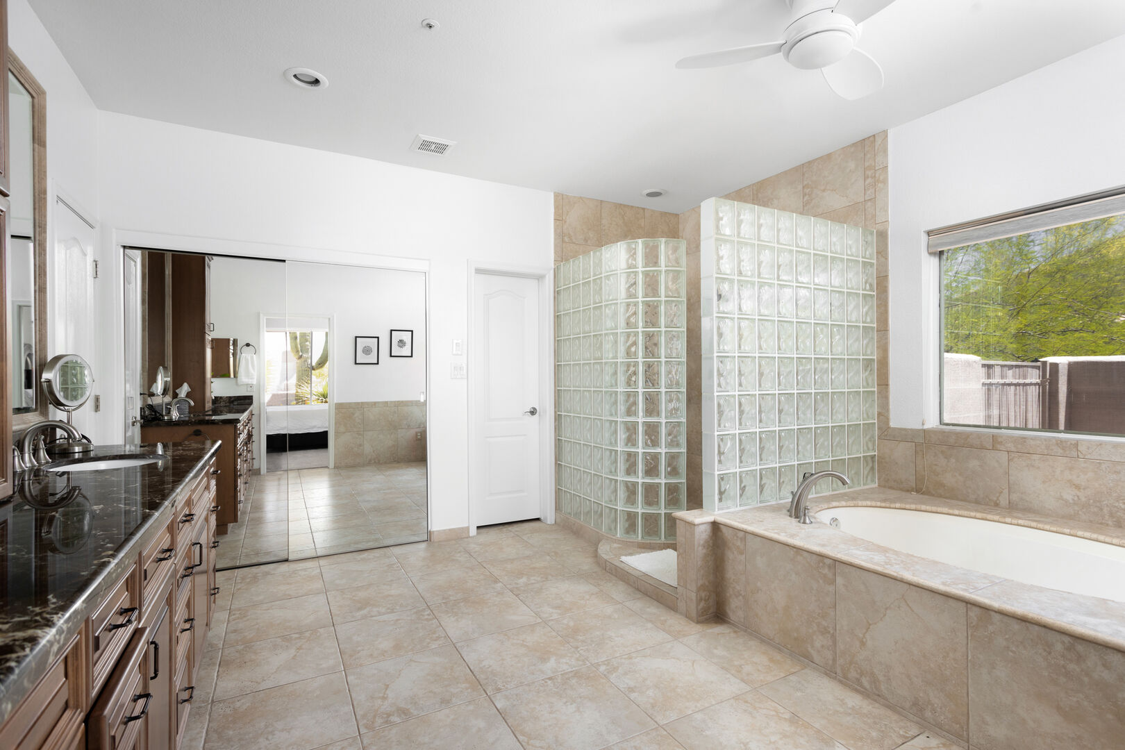 Clark House - Image 17